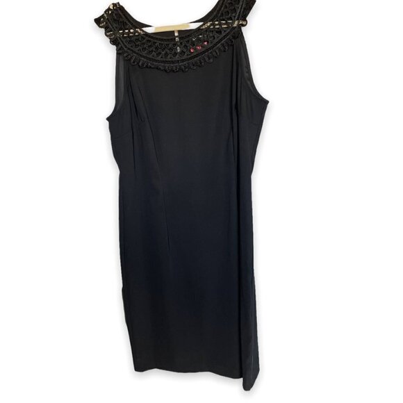 Connected Women's Sleeveless Eyelet Trimmed Little Black Dress Size 14 - Picture 1 of 6